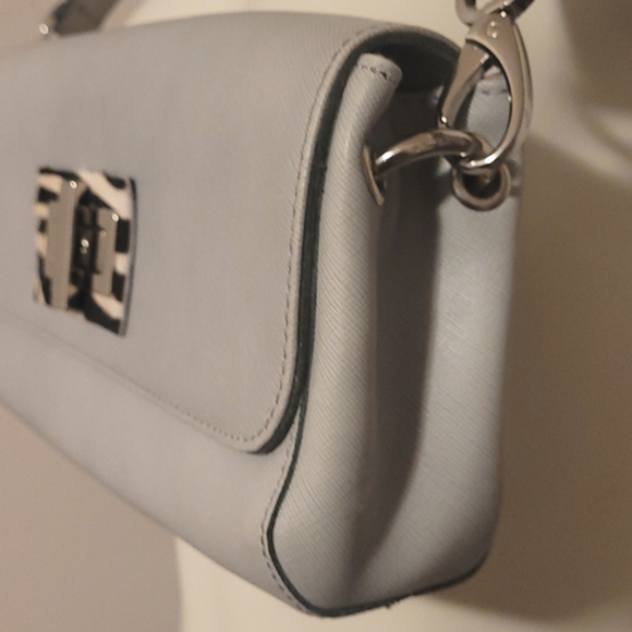 Guliver Design handmade Handbag in light grey - Picture 3 of 12
